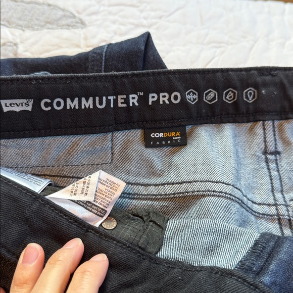 Levi's Commuter Pro bundle - Picture 2 of 5